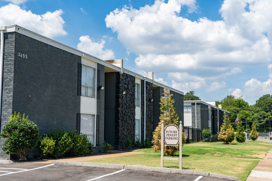 3645 Macon Rd, Memphis, TN for sale - Building Photo - Image 1 of 1