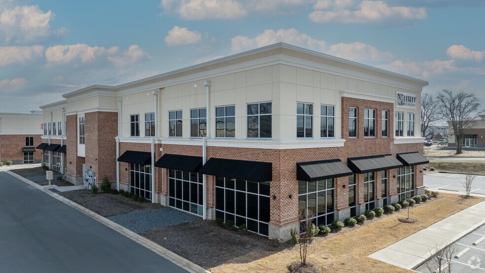 290 Robins Way SW, Concord, NC for sale - Building Photo - Image 1 of 7