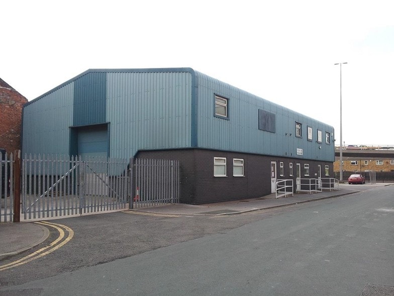 Tadman St, Hull for lease - Building Photo - Image 2 of 3