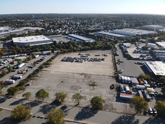 More details for 500 Grumman Rd, Bethpage, NY - Land for Lease