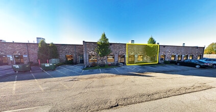600-668 Wheeling Rd, Wheeling, IL for lease Interior Photo- Image 1 of 2