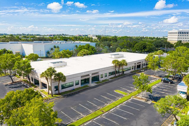 13630 NW 8th St, Sunrise, FL for lease - Building Photo - Image 1 of 13