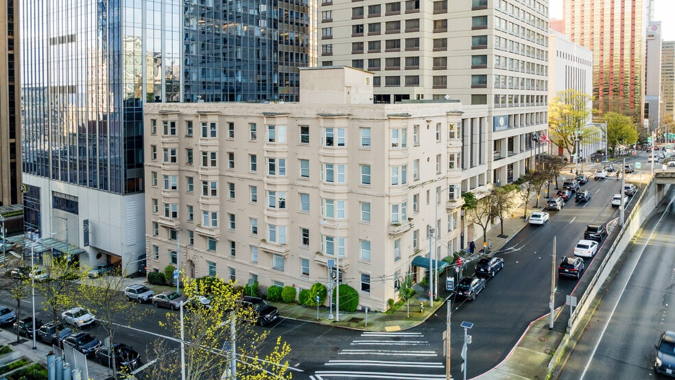 901 6th Ave, Seattle, WA for sale - Building Photo - Image 1 of 13