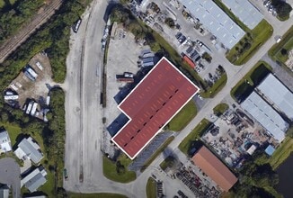 5445 Williamsburg Dr, Punta Gorda, FL for lease Building Photo- Image 1 of 3