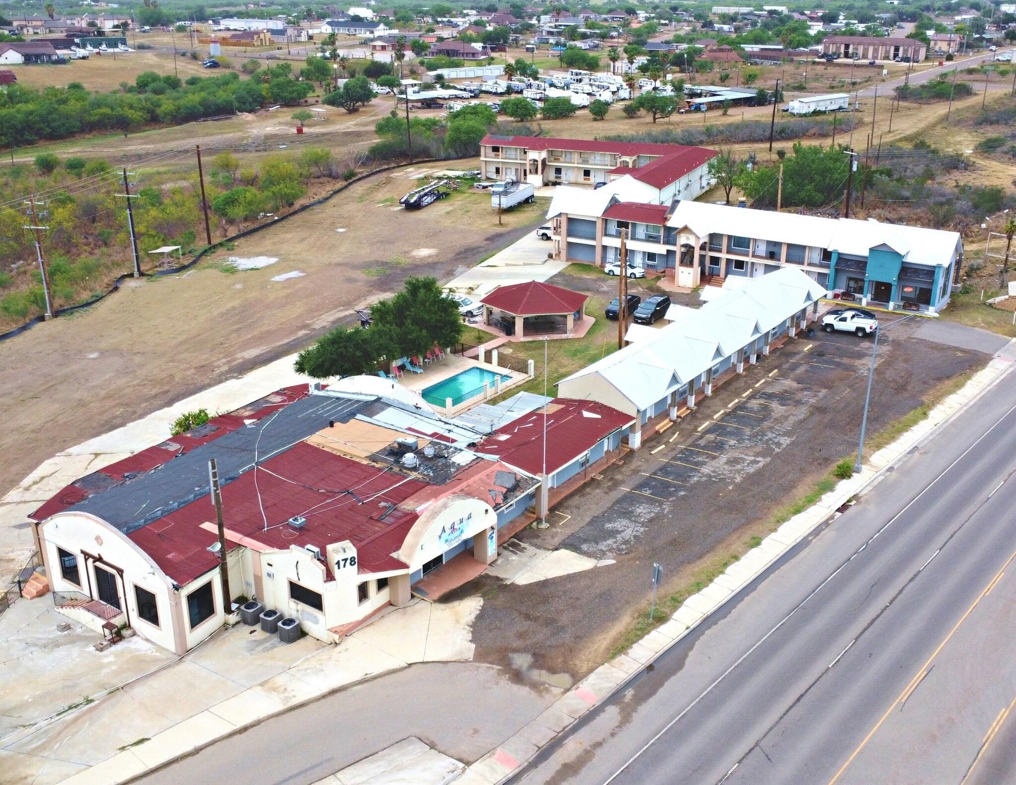 178 S US Highway 83, Zapata, TX 78076