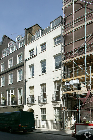 25 Dover St, London for lease - Building Photo - Image 3 of 6