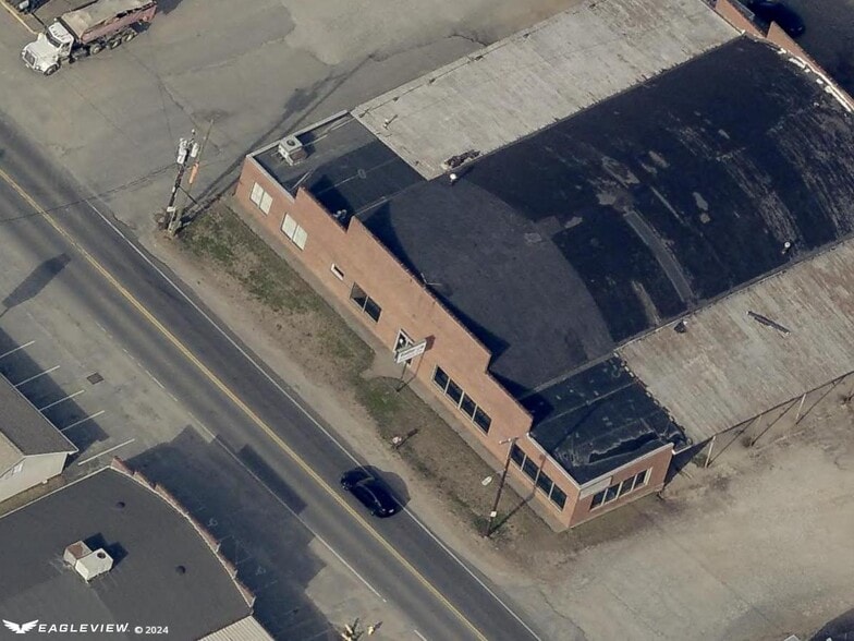 4918 Rozzelles Ferry Rd, Charlotte, NC for sale - Building Photo - Image 2 of 3