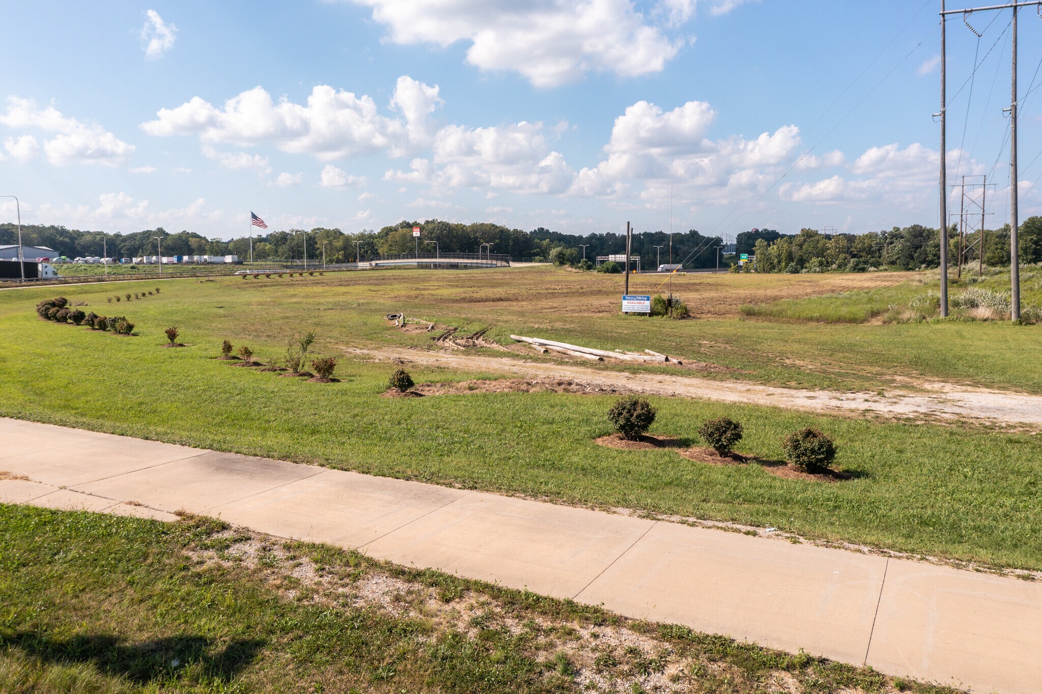 1700 W FAYETTE Ave, Effingham, IL 62401 Land for Sale