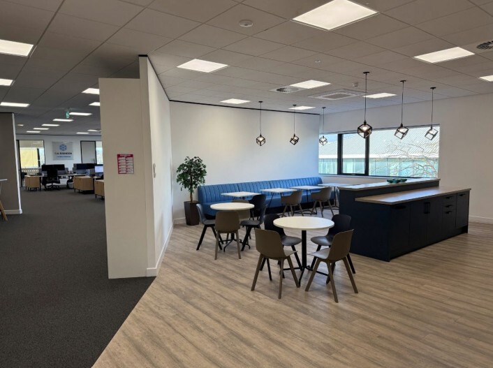 41 Millbrook Way, Slough for lease - Interior Photo - Image 2 of 5