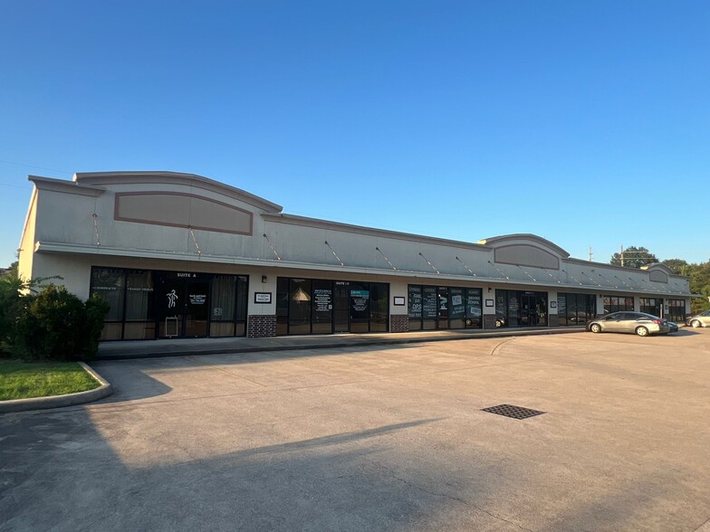 14555 Skinner Rd, Cypress, TX for lease - Building Photo - Image 2 of 4