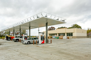 38815 - Gas Station