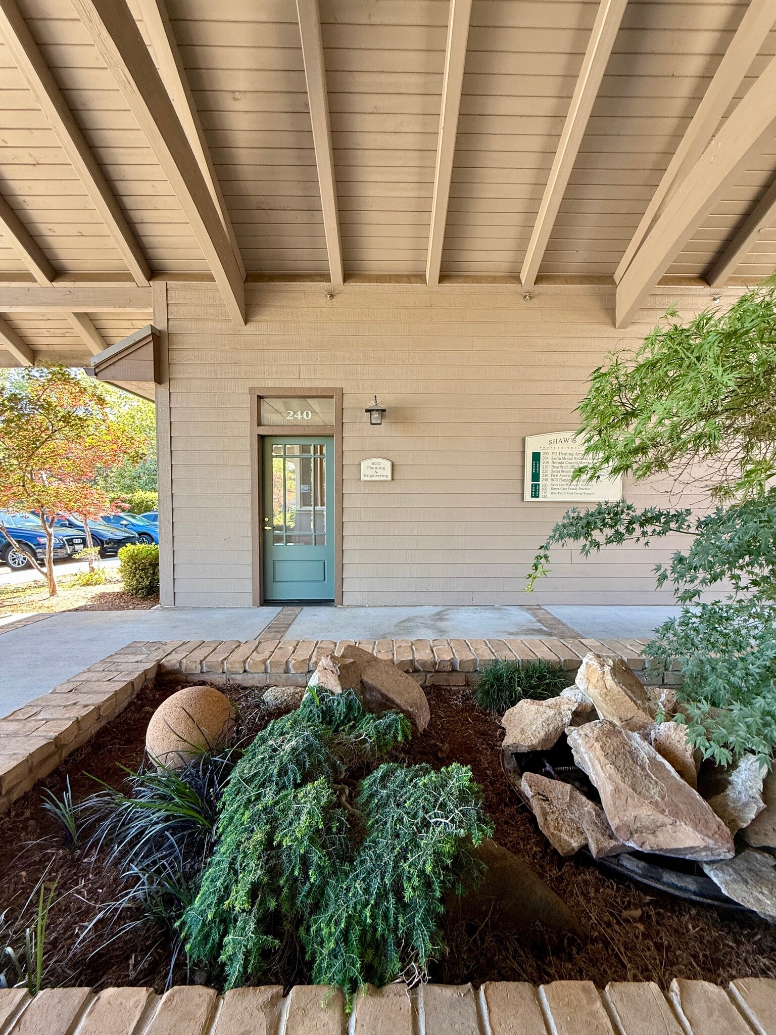140 Litton Dr, Grass Valley, CA for lease Interior Photo- Image 1 of 26