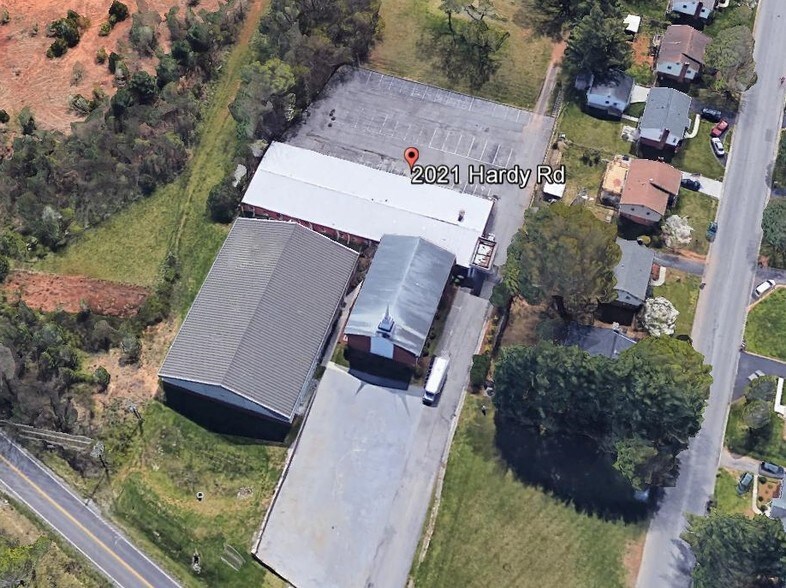 2021 Hardy Rd, Vinton, VA 24179