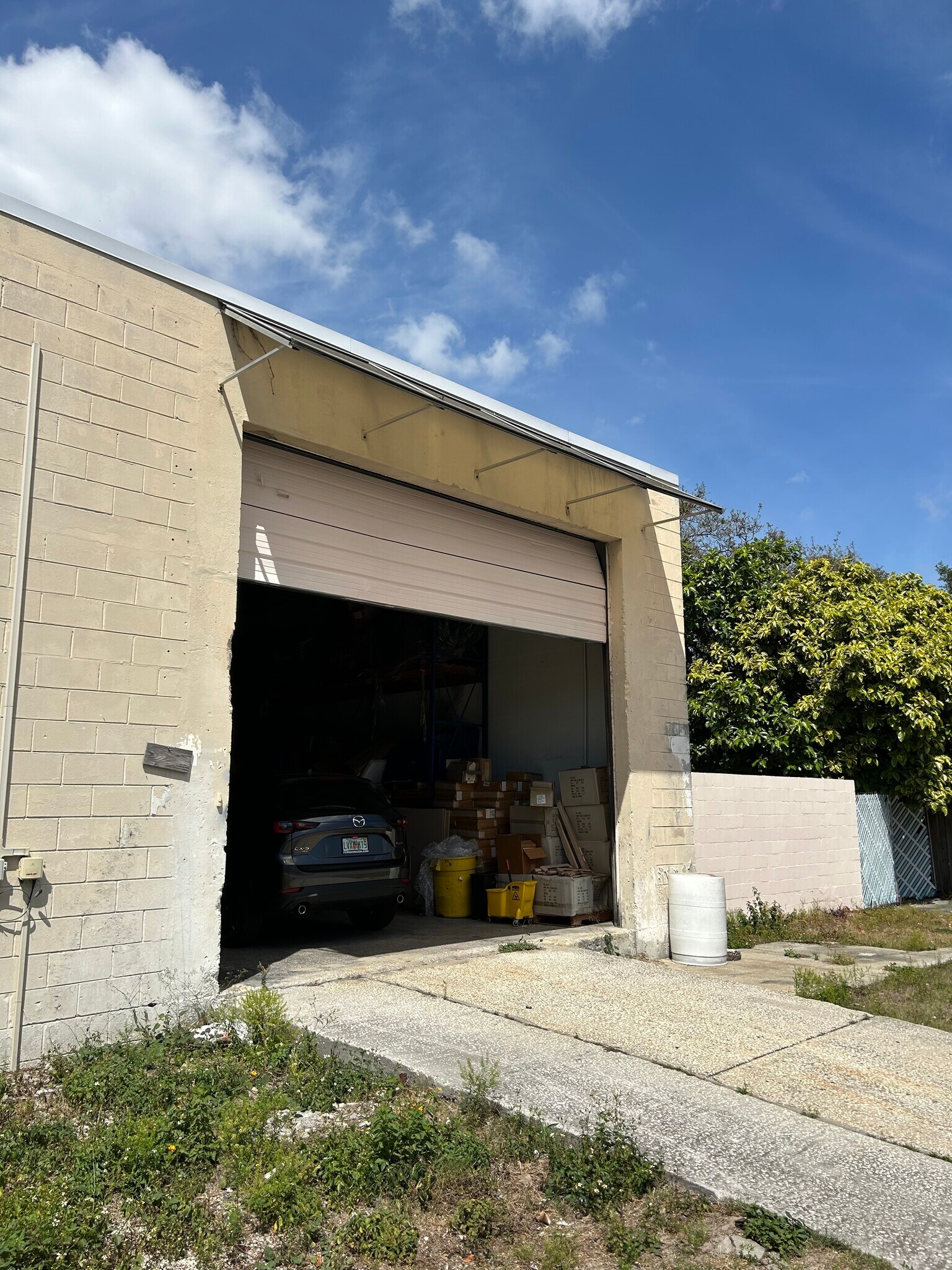 2814 E Hillsborough Ave Tampa Fl 33610 - t44ywba