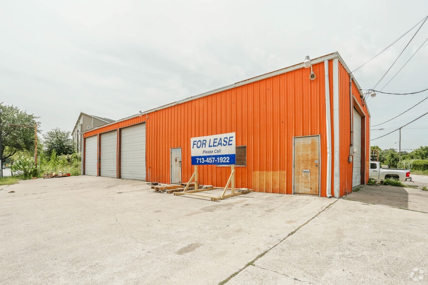 5304 Navigation Blvd, Houston, TX for lease - Building Photo - Image 2 of 2