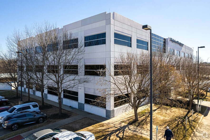 2020 W State Highway 114, Grapevine, TX 76051 Baylor Medical Plaza