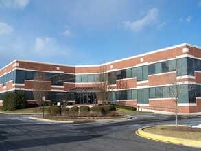 1352 Marrows Rd, Newark, DE for lease Building Photo- Image 1 of 5