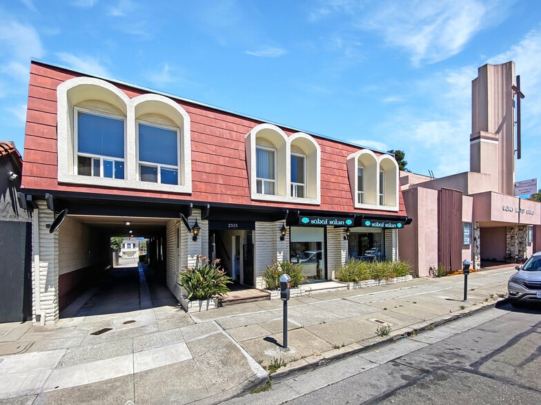 2515 Santa Clara Ave, Alameda, CA for lease - Building Photo - Image 1 of 13