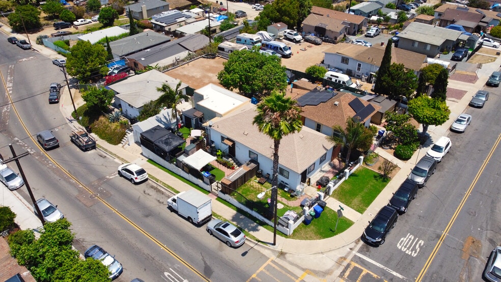 853 S 32nd St, San Diego, CA for sale - Building Photo - Image 2 of 11