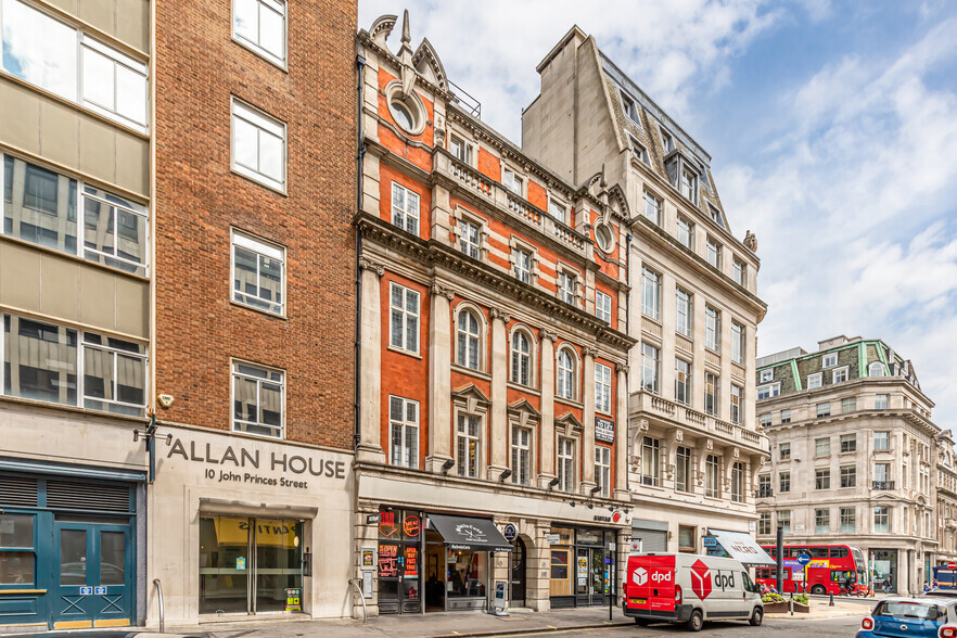 21-22 Great Castle St, London for lease - Building Photo - Image 1 of 7