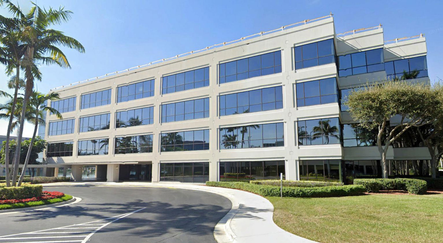 6100 Blue Lagoon Dr, Miami, FL 33126 - 6100 Waterford Office | LoopNet