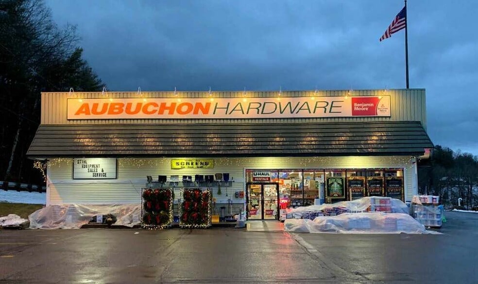 593 Whitcomb Rd, Walpole, NH for sale - Building Photo - Image 1 of 1