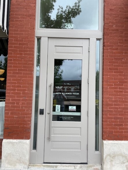 201-203 N Main St, Tulsa, OK for lease - Building Photo - Image 2 of 4