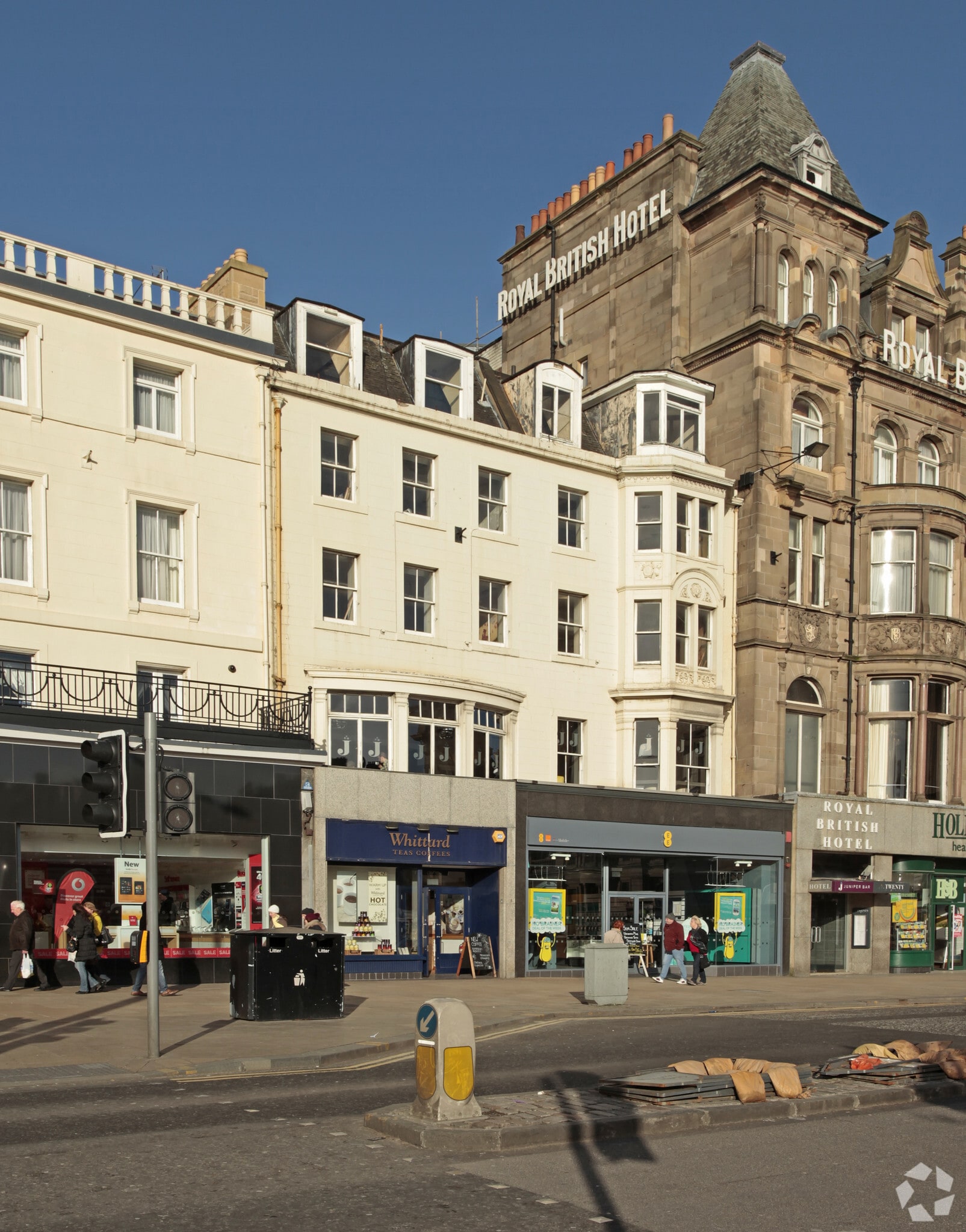 21-23 Princes St, Edinburgh for sale Primary Photo- Image 1 of 1