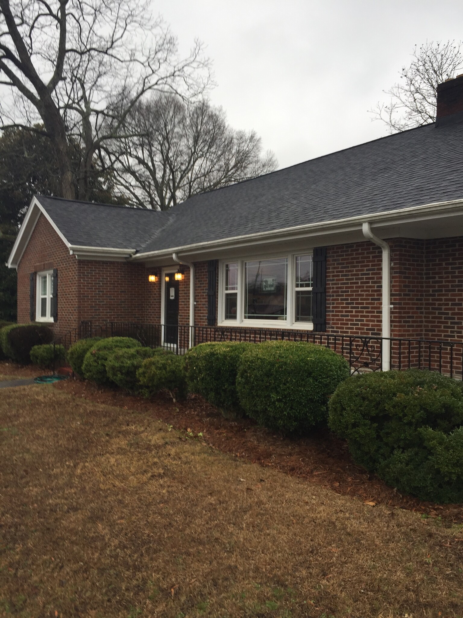 227 N Main St, Simpsonville, SC for sale Primary Photo- Image 1 of 1