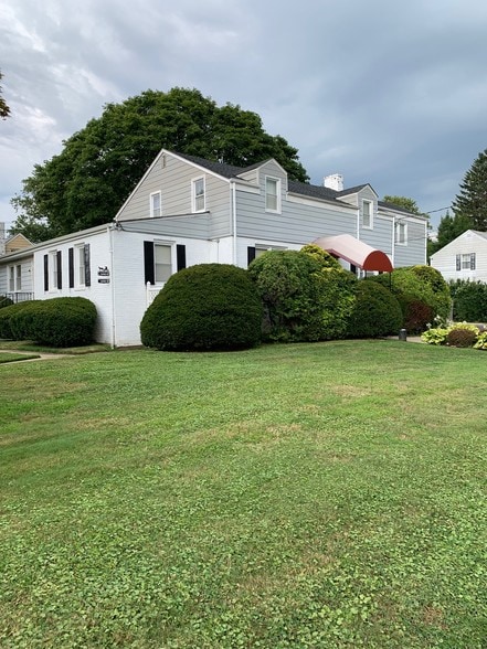 552 Westwood Ave, Long Branch, NJ for sale - Primary Photo - Image 1 of 1