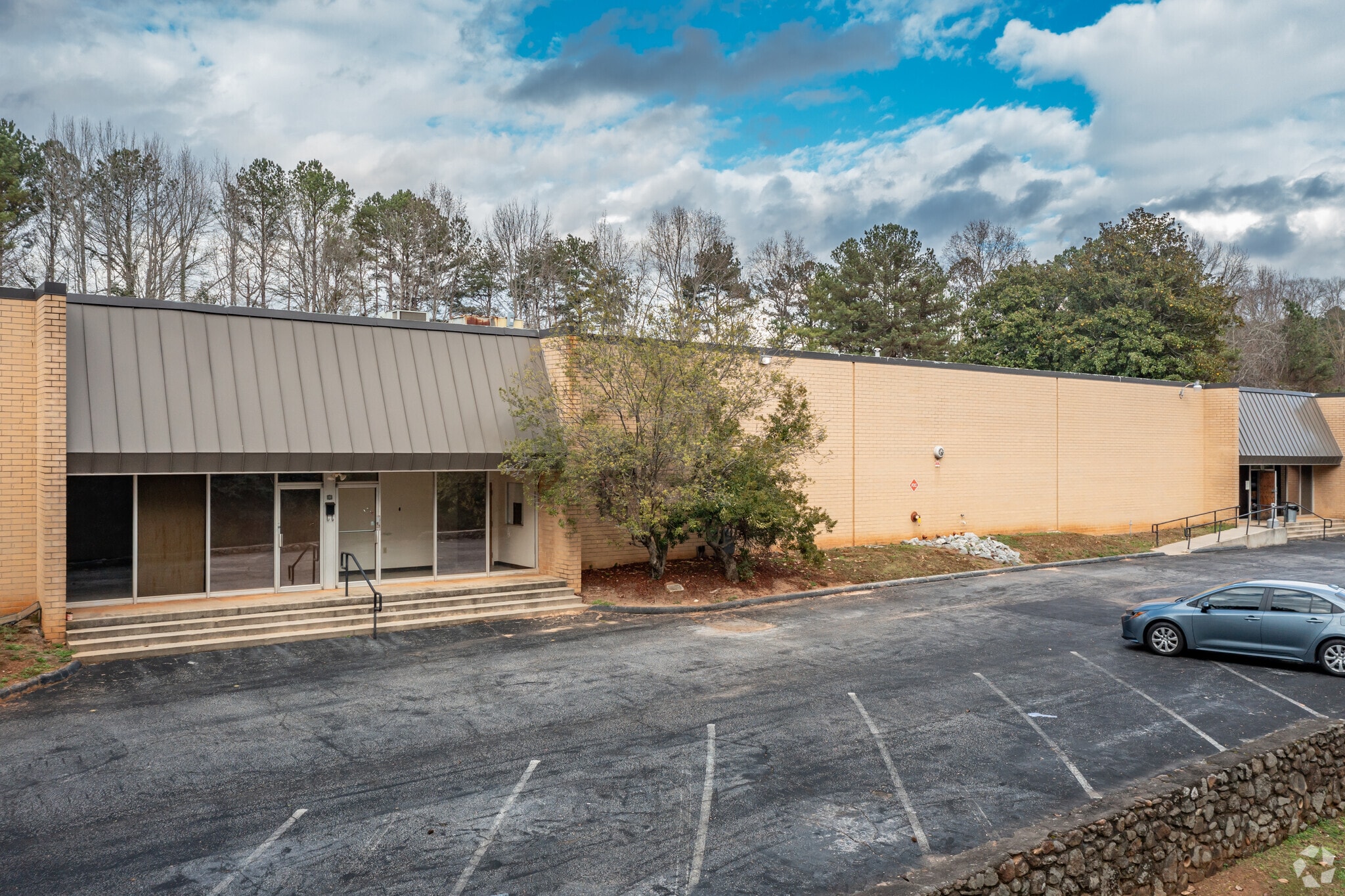 5328-5342 Panola Industrial Blvd, Decatur, GA for lease Primary Photo- Image 1 of 6