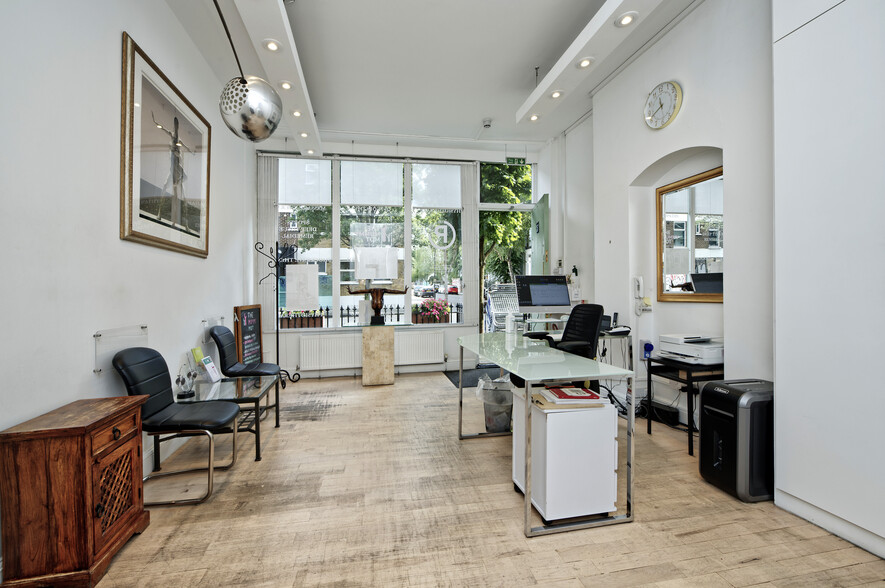 35 All Saints Rd, London for sale - Building Photo - Image 2 of 10