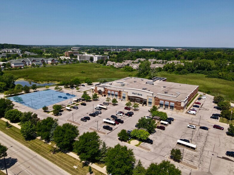 14870 W Greenfield Ave, Brookfield, WI for lease - Building Photo - Image 3 of 3