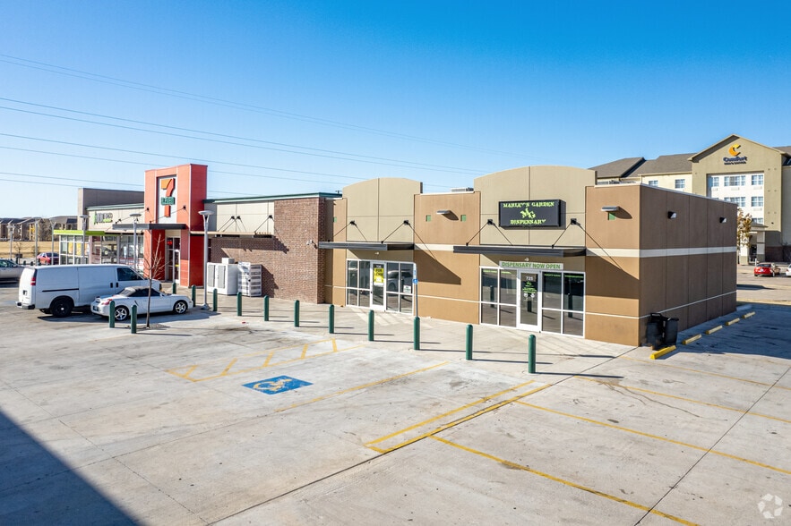 735 S MacArthur Blvd, Oklahoma City, OK for lease - Building Photo - Image 2 of 3