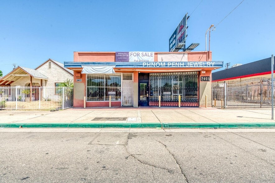 2403 E Clinton Ave, Fresno, CA for sale - Building Photo - Image 1 of 16