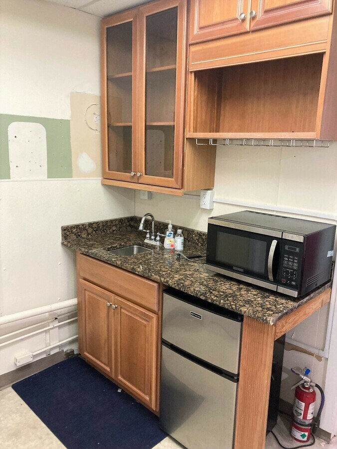 900 Ann St, Stroudsburg, PA 18360 Retail for Lease