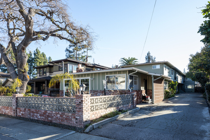 255 Mariposa Ave, Mountain View, CA for sale - Building Photo - Image 1 of 73