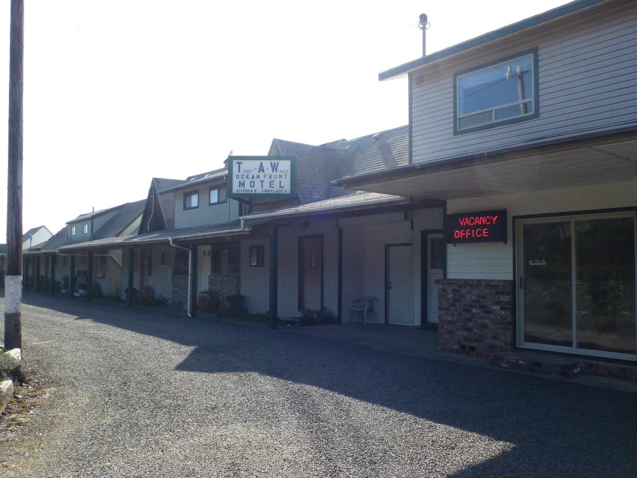 7160 SW Pacific Coast Hwy, Waldport, OR for sale Primary Photo- Image 1 of 1