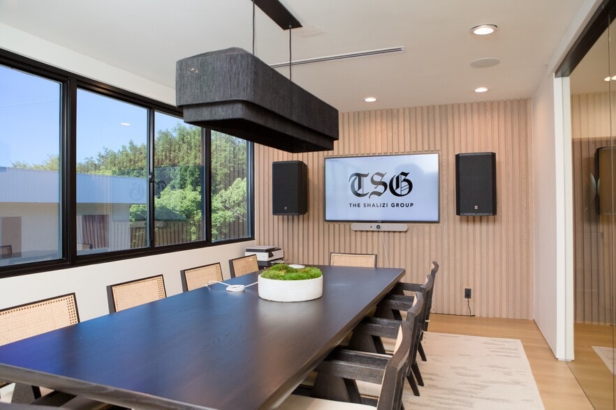 648 N St. Andrews Pl, Los Angeles, CA for sale - Building Photo - Image 3 of 21