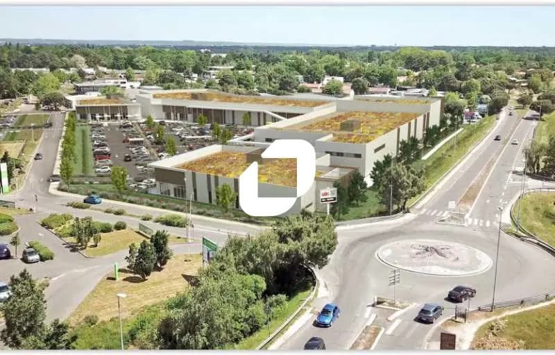 Retail in Gradignan for lease - Building Photo - Image 2 of 3