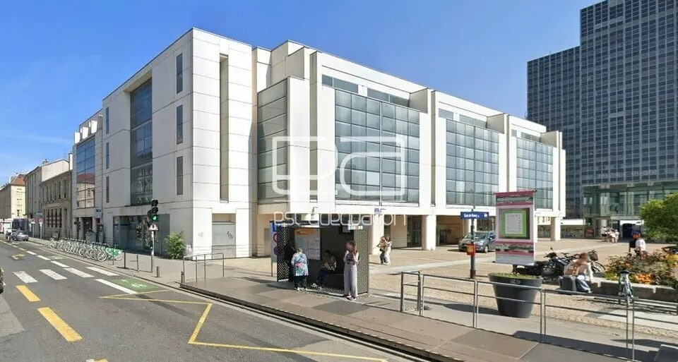 Office in Nancy for lease Building Photo- Image 1 of 14