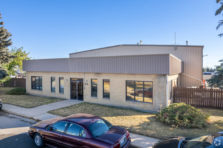 8716 48th St SE, Calgary, AB for lease - Primary Photo - Image 1 of 5