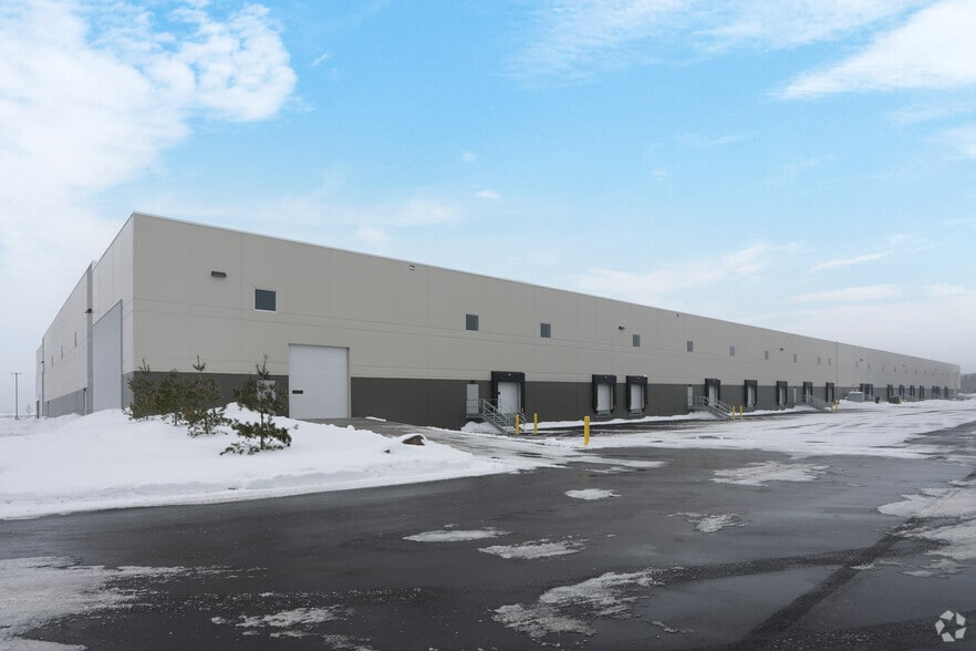 8367 Bunker Lake Blvd, Ramsey, MN for lease - Building Photo - Image 3 of 5