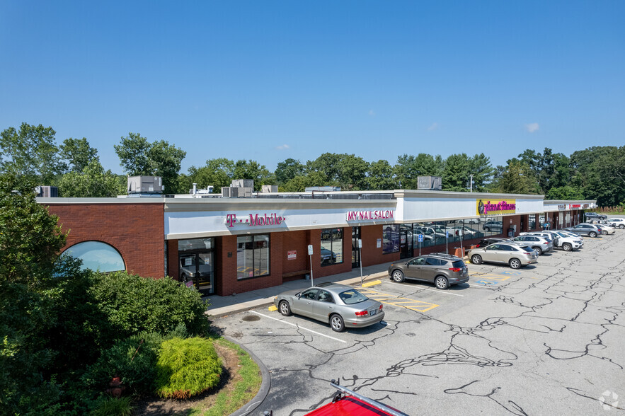 1800 Mendon Rd, Cumberland, RI for lease - Primary Photo - Image 2 of 10