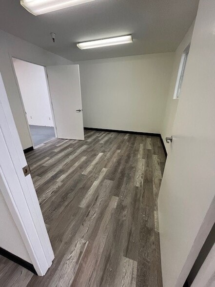 6380 Tupelo Dr, Citrus Heights, CA for lease - Interior Photo - Image 2 of 7