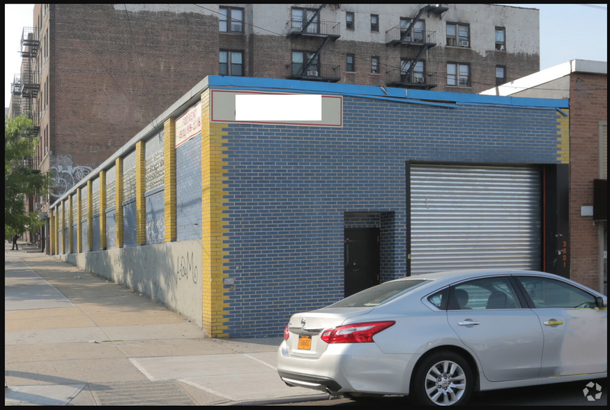 38-01 24th St, Long Island City, NY for sale - Primary Photo - Image 1 of 10