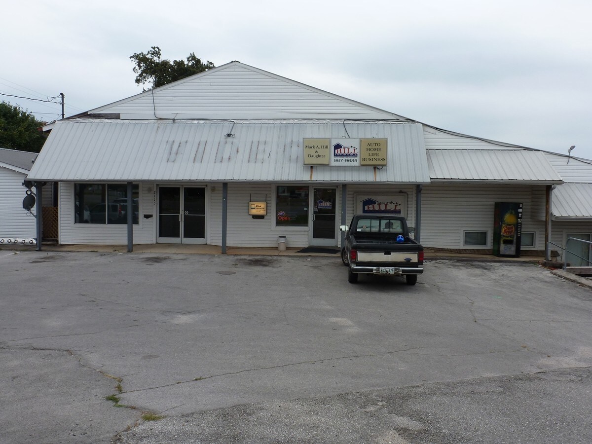 2113 Decherd Blvd, Decherd, TN 37324 Retail for Sale