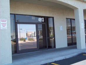 500-640 S Decatur Blvd, Las Vegas, NV for lease Building Photo- Image 2 of 5