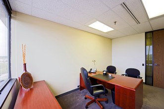 707 Skokie Blvd, Northbrook, IL for lease Interior Photo- Image 2 of 4