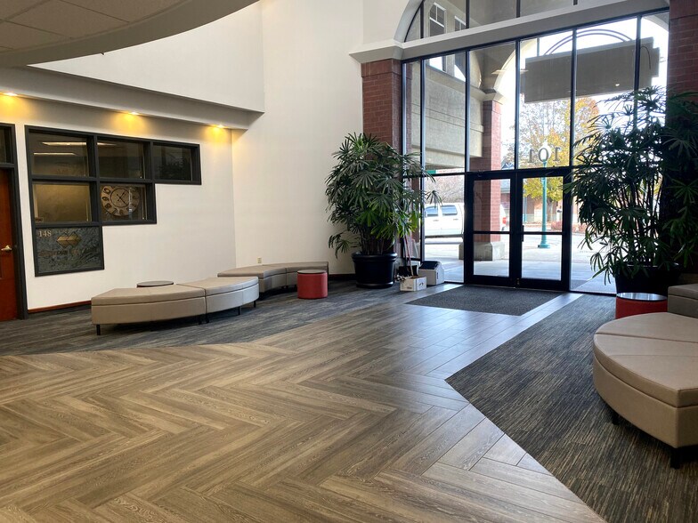 101 W Ironwood Dr, Coeur d'Alene, ID for lease - Building Photo - Image 3 of 6